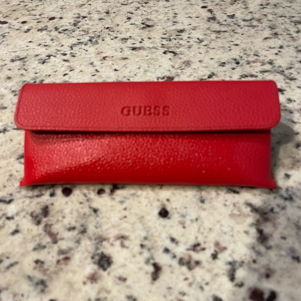 Guess Red Eyeglass Case Sunglasses Holder Faux Leather Snap Closure